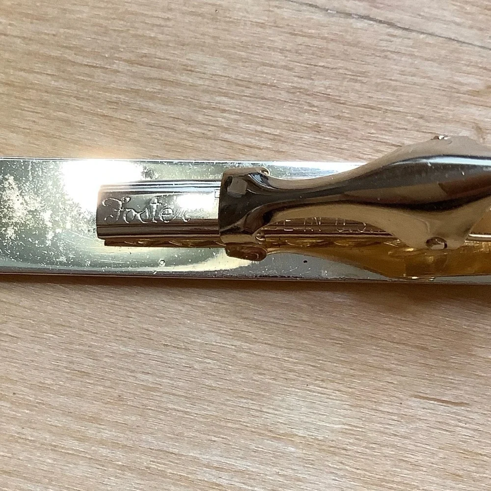 VINTAGE Foster Gold Cufflinks & Tie Clip Set - Picture 6 of 9